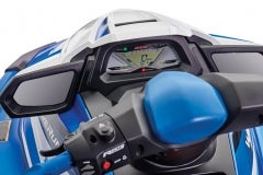 2017-Yamaha-GP1800-Gauges